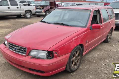 Photo of 1998 Volvo V70