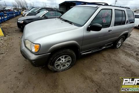 Photo of 2000 Nissan Pathfinder