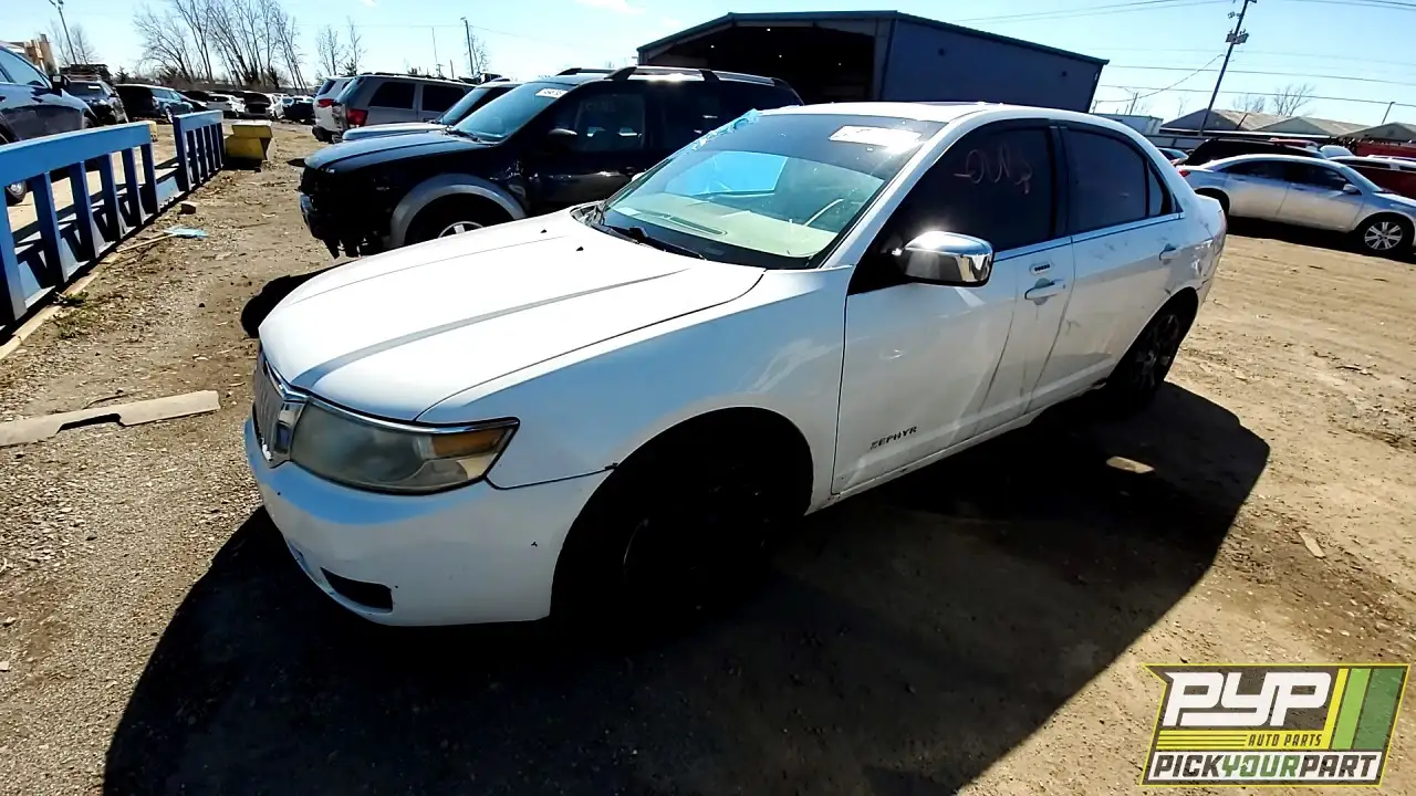 Photo of 2006 Lincoln Zephyr