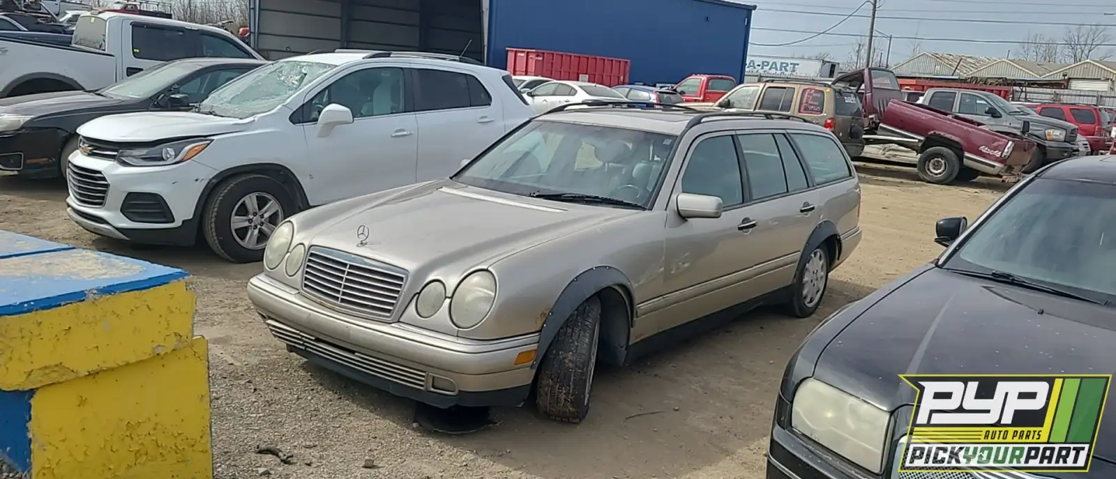 Photo of 1998 Mercedes-Benz E320