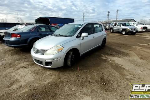 Photo of 2009 Nissan Versa