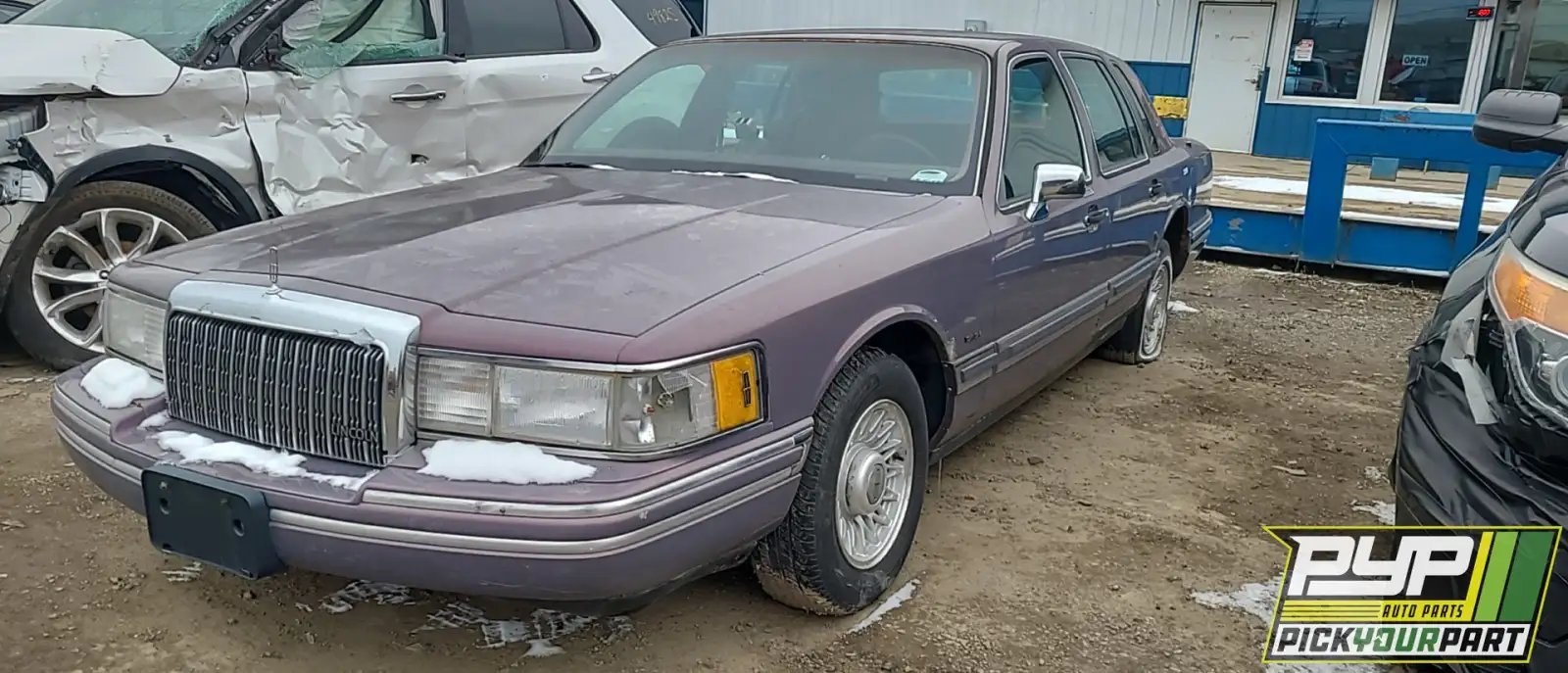 Photo of 1994 Lincoln Town Car