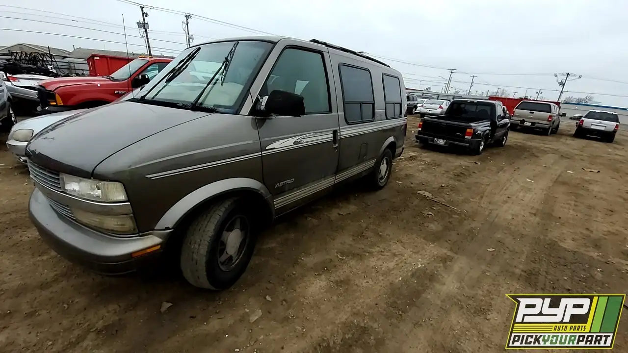 Photo of 2000 Chevrolet Astro