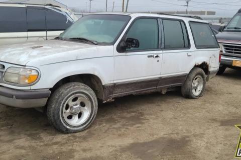 Photo of 1996 Ford Explorer