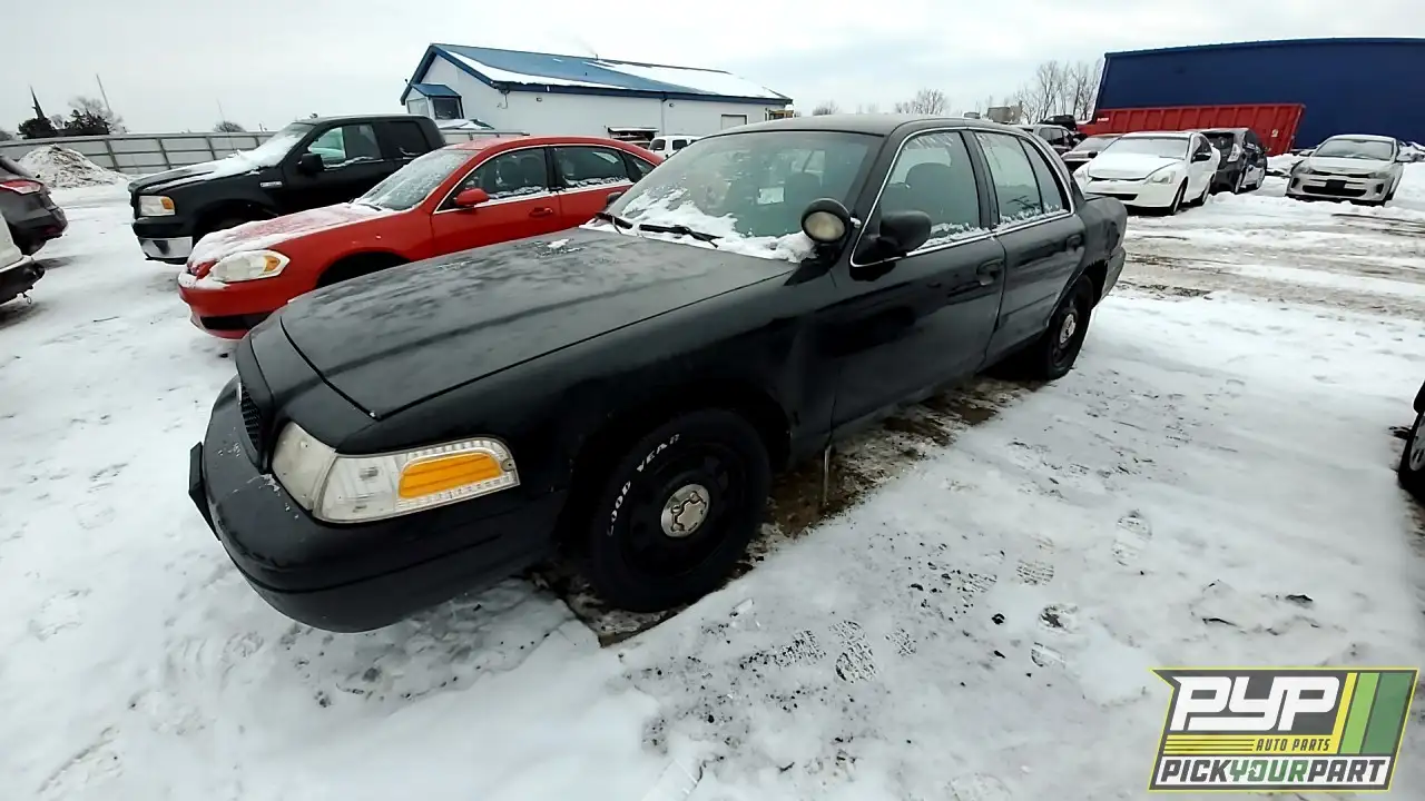 Photo of 2006 Ford Crown Victoria
