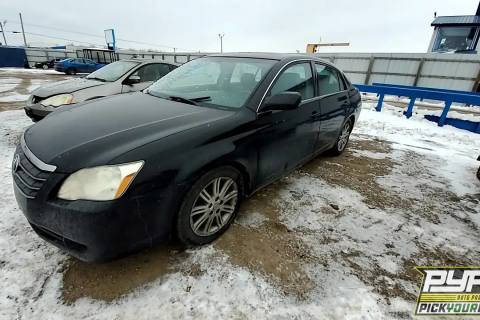 Photo of 2005 Toyota Avalon