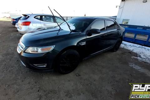 Photo of 2010 Ford Taurus