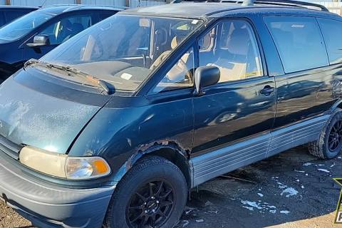 Photo of 1995 Toyota Previa