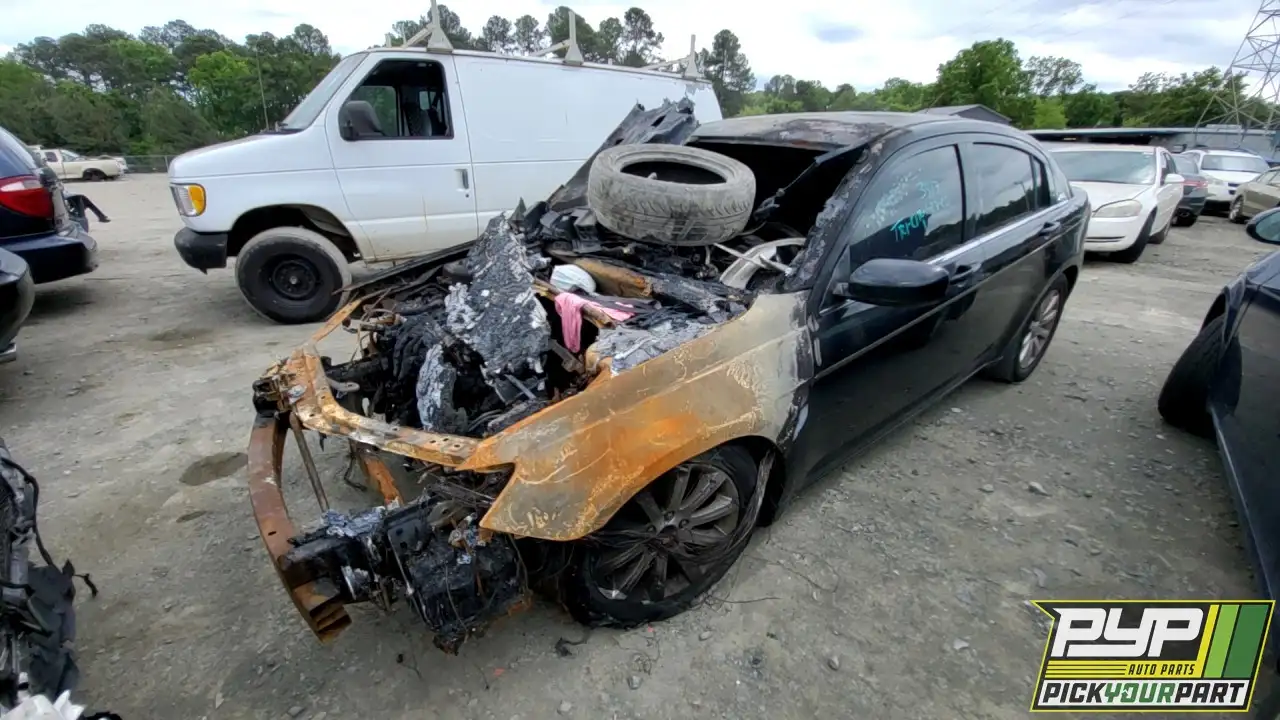 Photo of 2013 Chrysler 200