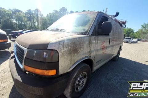 Photo of 2006 Gmc Savana 2500
