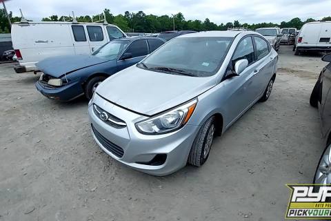 Photo of 2015 Hyundai Accent