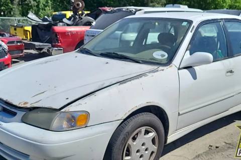 Photo of 1999 Toyota Corolla