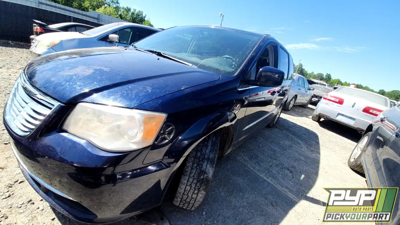 Photo of 2014 Chrysler Town & Country