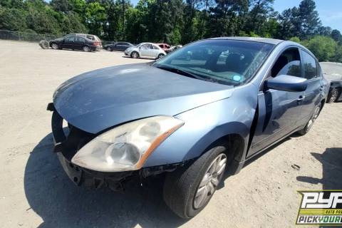 Photo of 2010 Nissan Altima