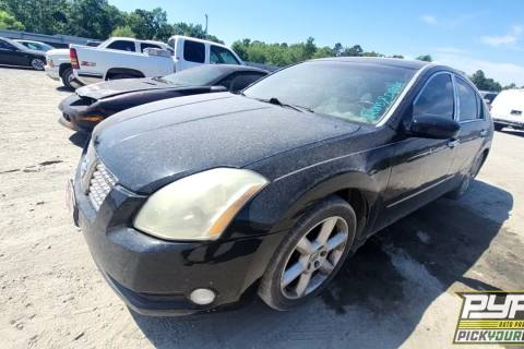Photo of 2005 Nissan Maxima