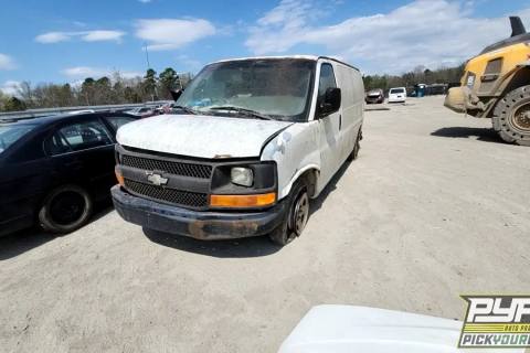 Photo of 2005 Chevrolet Express 1500
