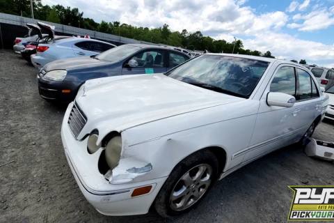 Photo of 2002 Mercedes-Benz E320