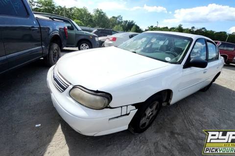 Photo of 2004 Chevrolet Classic