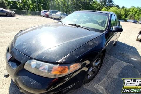 Photo of 2004 Pontiac Bonneville