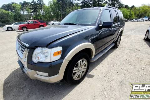 Photo of 2010 Ford Explorer