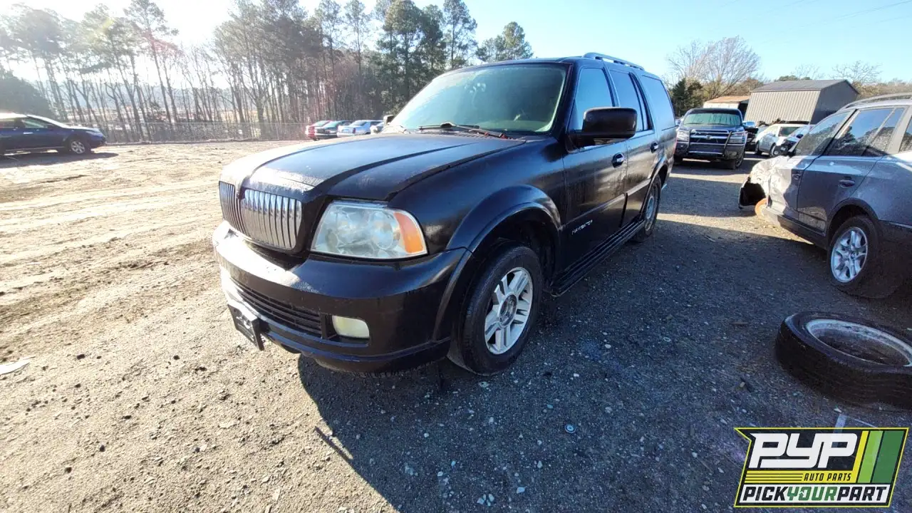 Photo of 2005 Lincoln Navigator