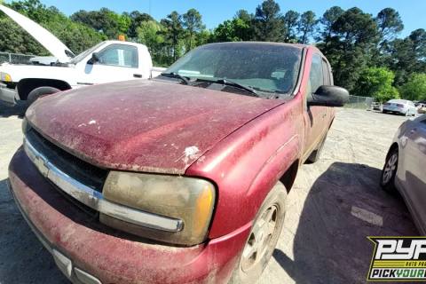 Photo of 2003 Chevrolet Trailblazer