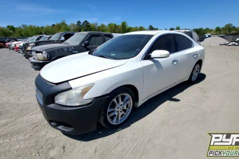 Photo of 2011 Nissan Maxima