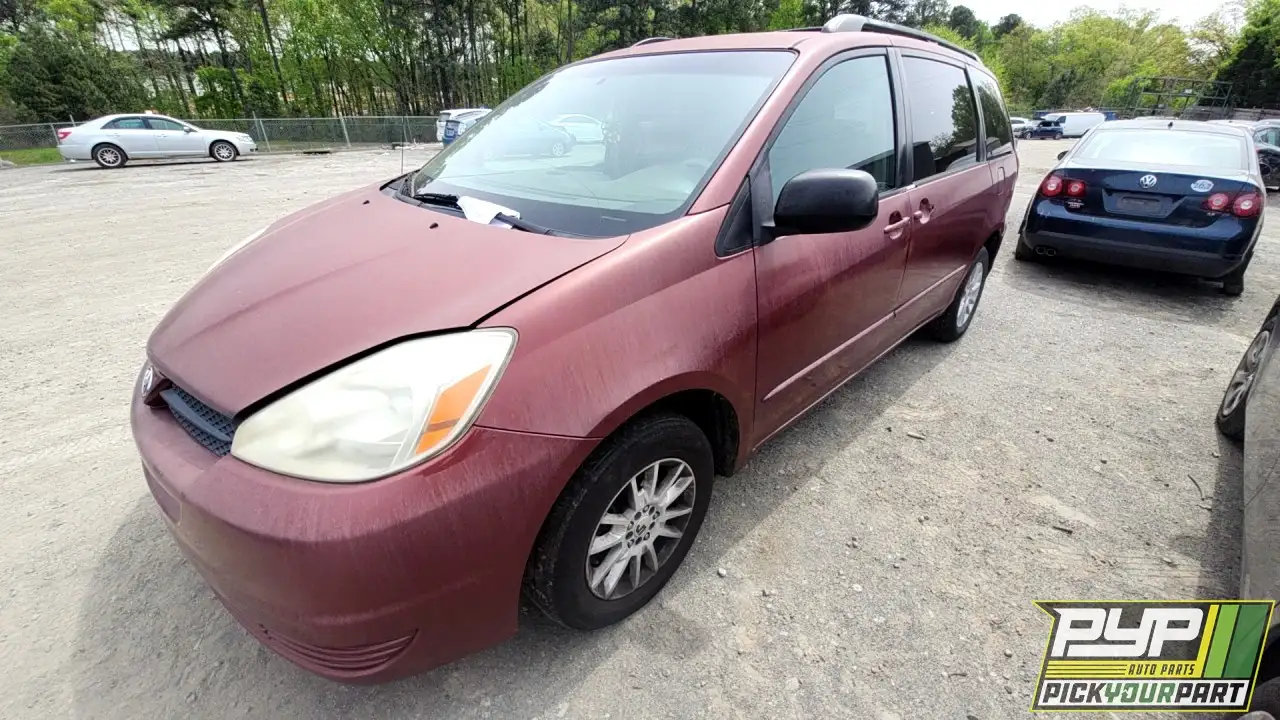 Photo of 2005 Toyota Sienna