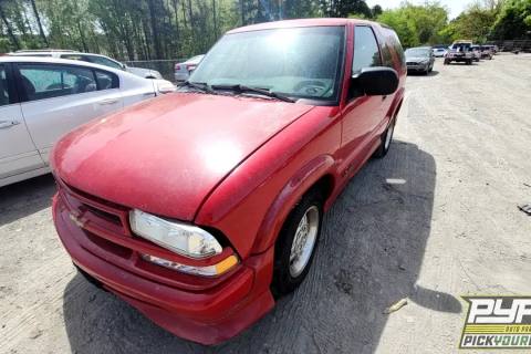 Photo of 2002 Chevrolet Blazer