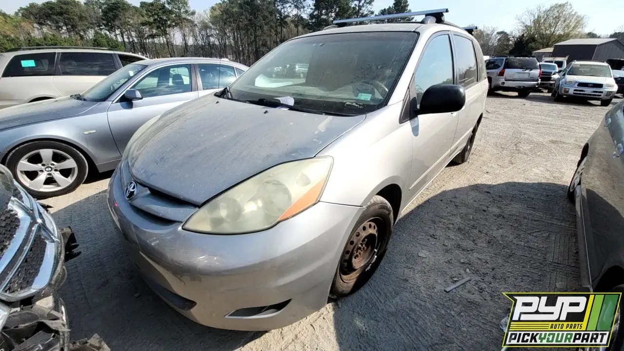 Photo of 2006 Toyota Sienna
