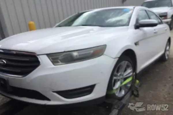 Photo of 2014 Ford Taurus