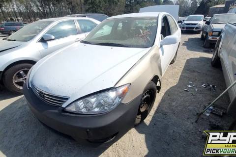 Photo of 2006 Toyota Camry