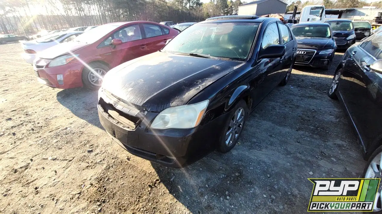 Photo of 2005 Toyota Avalon