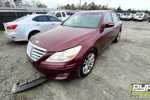 Photo of 2010 Hyundai Genesis
