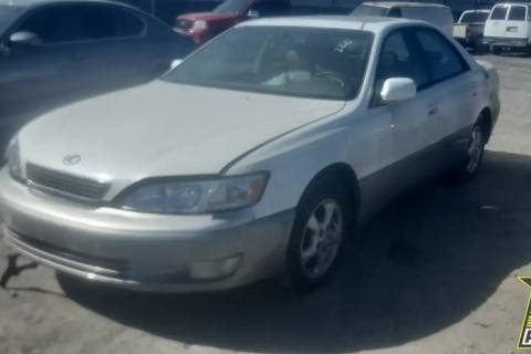 Photo of 1999 Lexus Es300