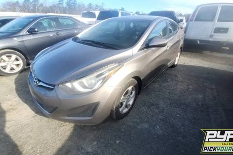 Photo of 2015 Hyundai Elantra