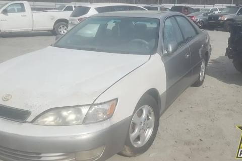 Photo of 1999 Lexus Es300