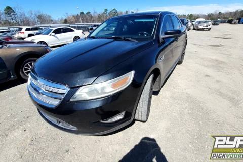 Photo of 2010 Ford Taurus