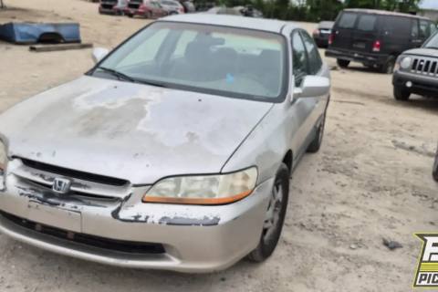 Photo of 1999 Honda Accord