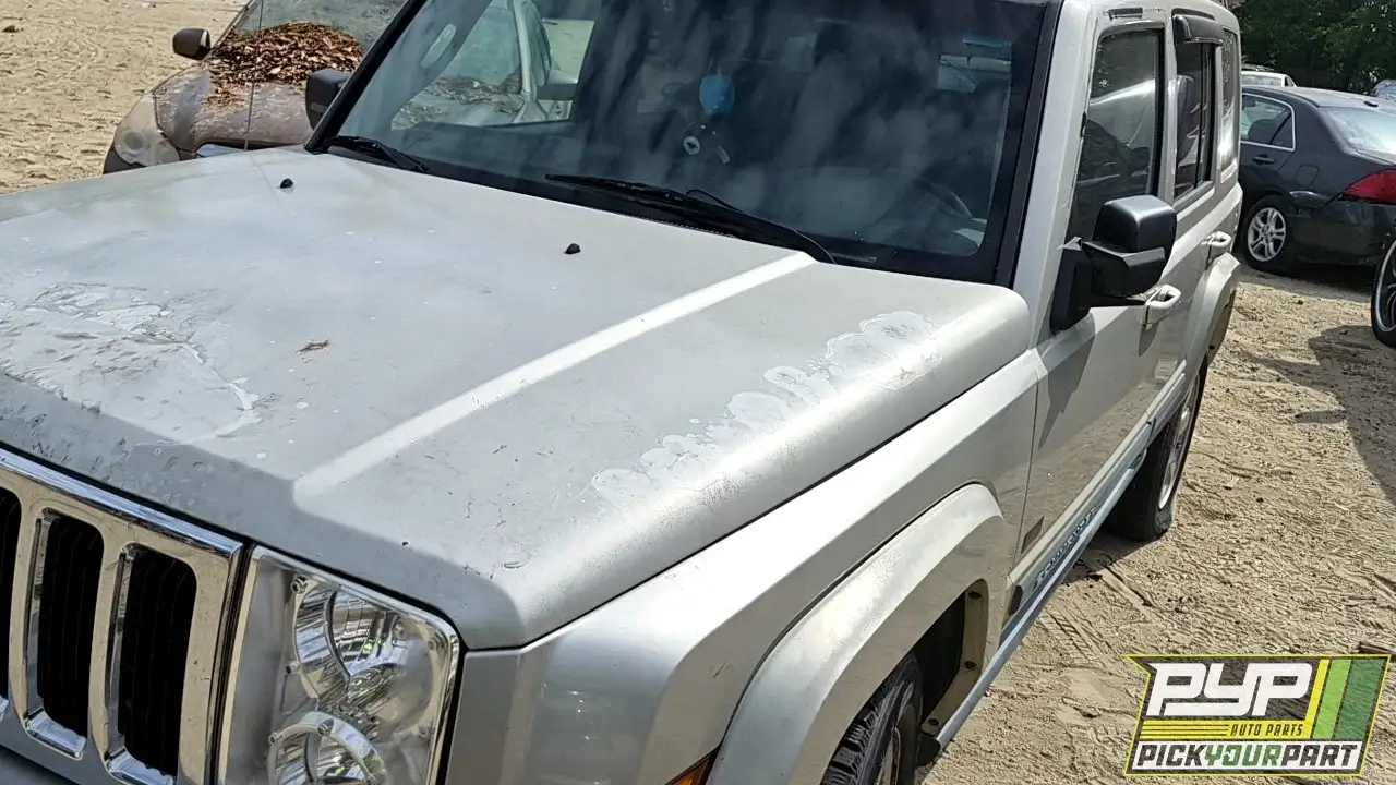 Photo of 2007 Jeep Commander