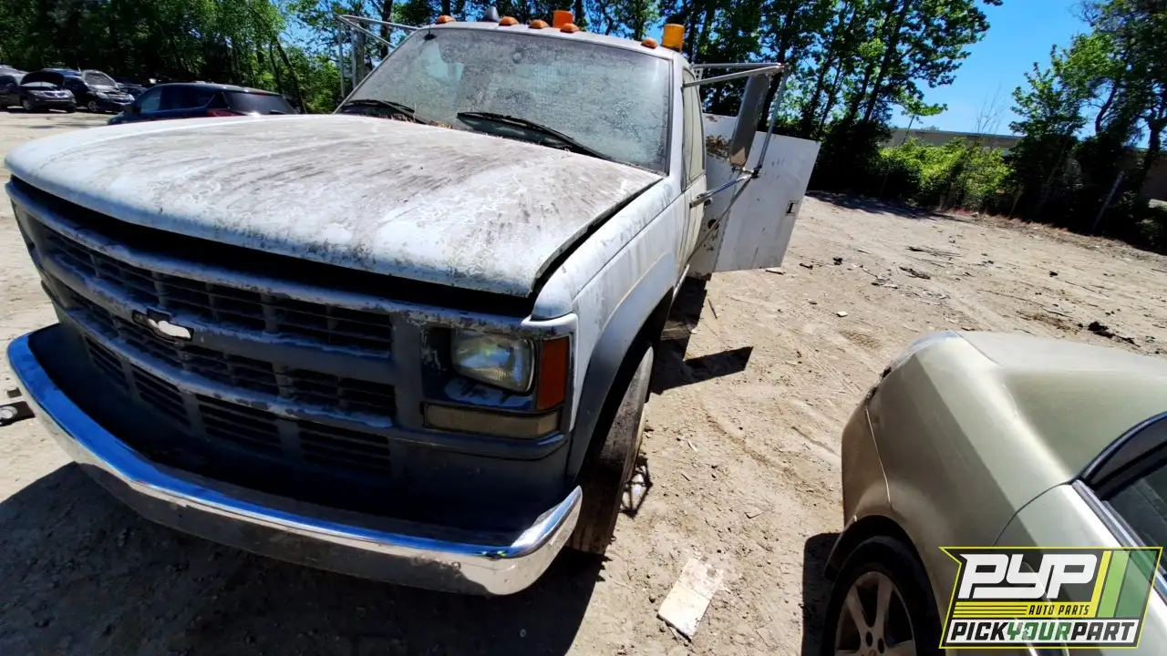 Photo of 2001 Chevrolet Silverado 3500