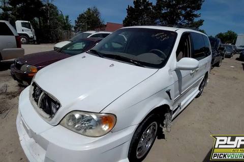 Photo of 2005 Kia Sedona