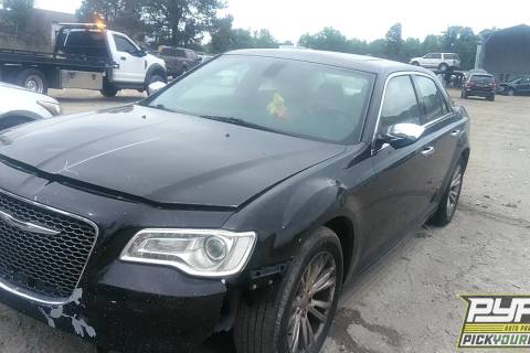 Photo of 2016 Chrysler 300