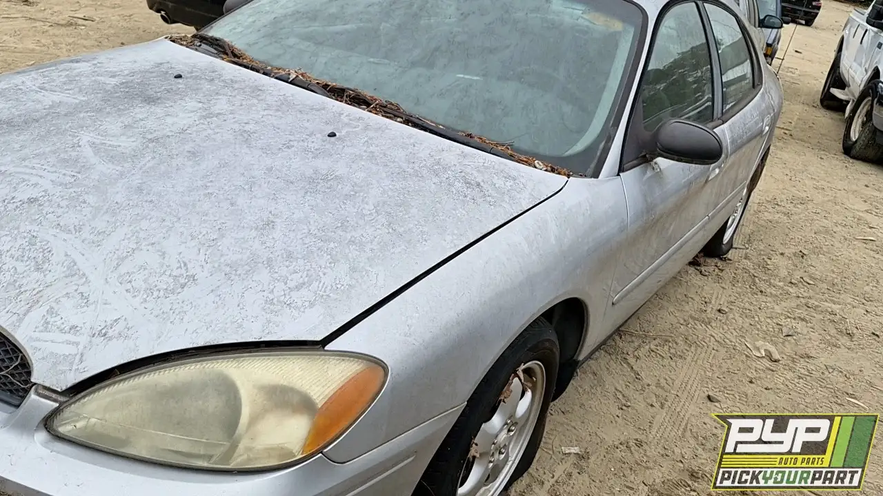 Photo of 2005 Ford Taurus