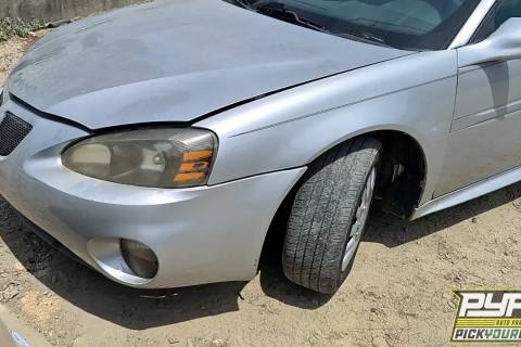Photo of 2005 Pontiac Grand Prix