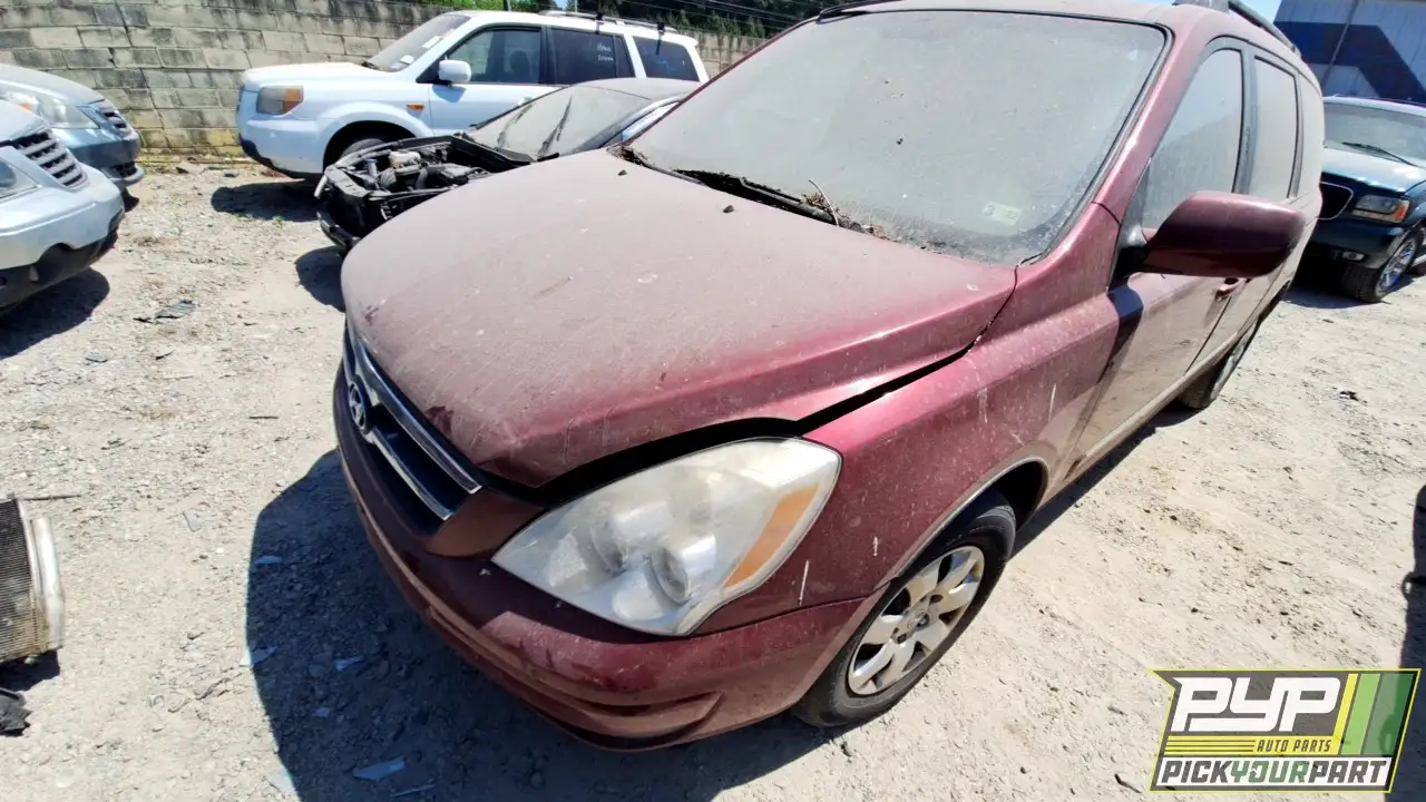 Photo of 2008 Hyundai Entourage