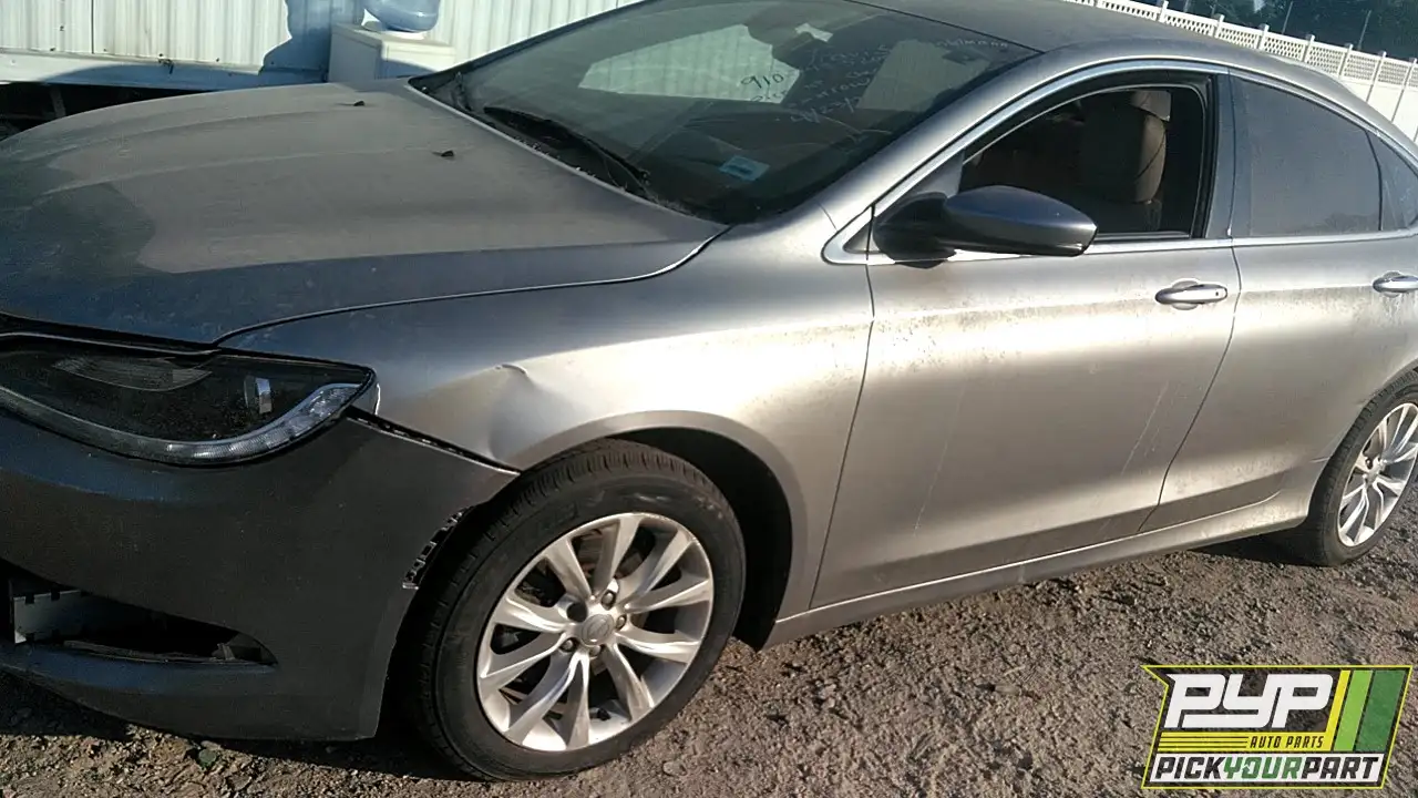 Photo of 2015 Chrysler 200