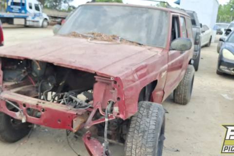 Photo of 1998 Jeep Cherokee