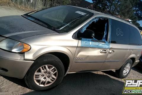 Photo of 2003 Dodge Grand Caravan
