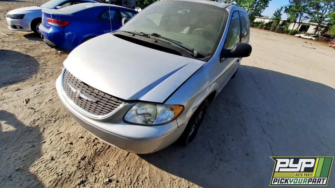 Photo of 2003 Chrysler Town & Country